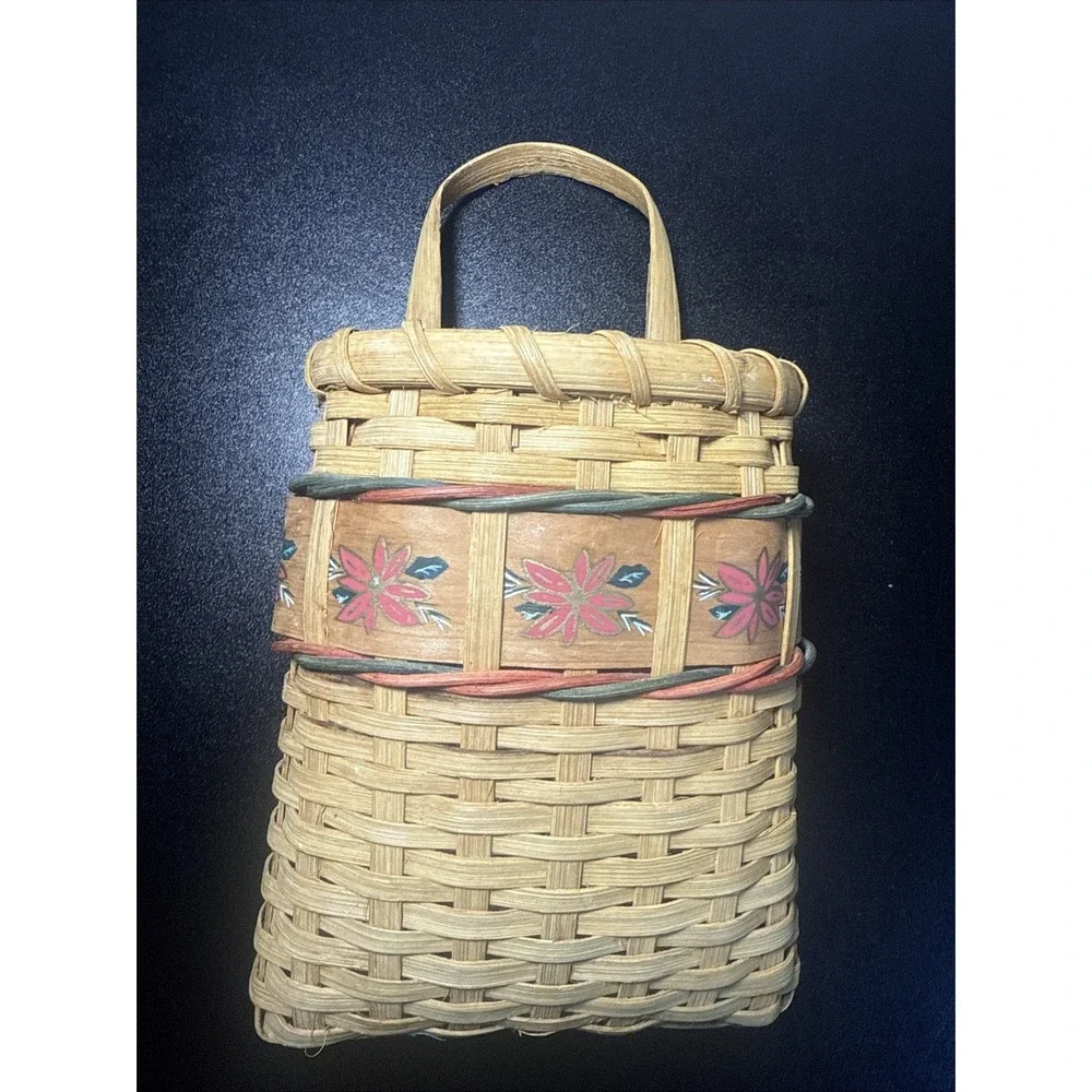 Vintage Woven Wicker Wall Hanging Basket 6